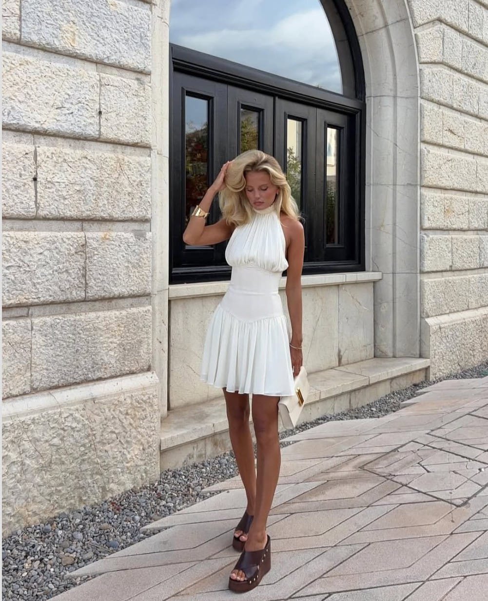 Vestido curto off-white